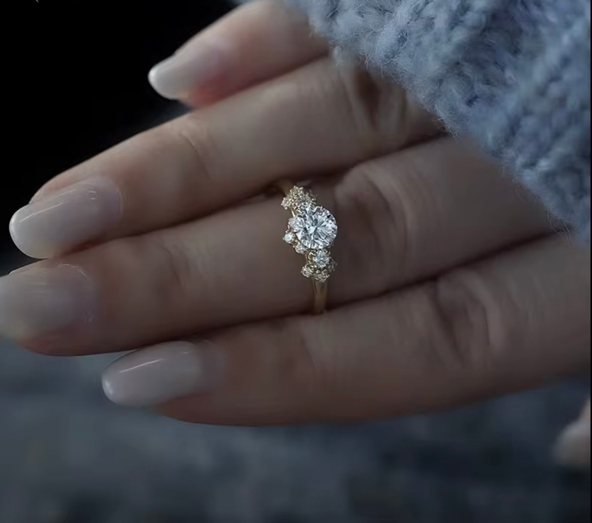 The “Affetto” 0.7CT 18k