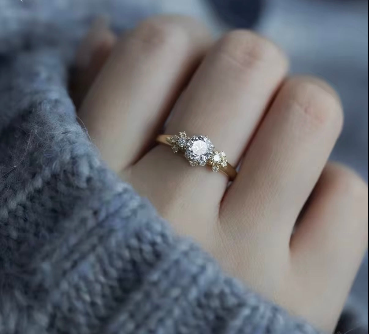 The “Affetto” 0.7CT 18k