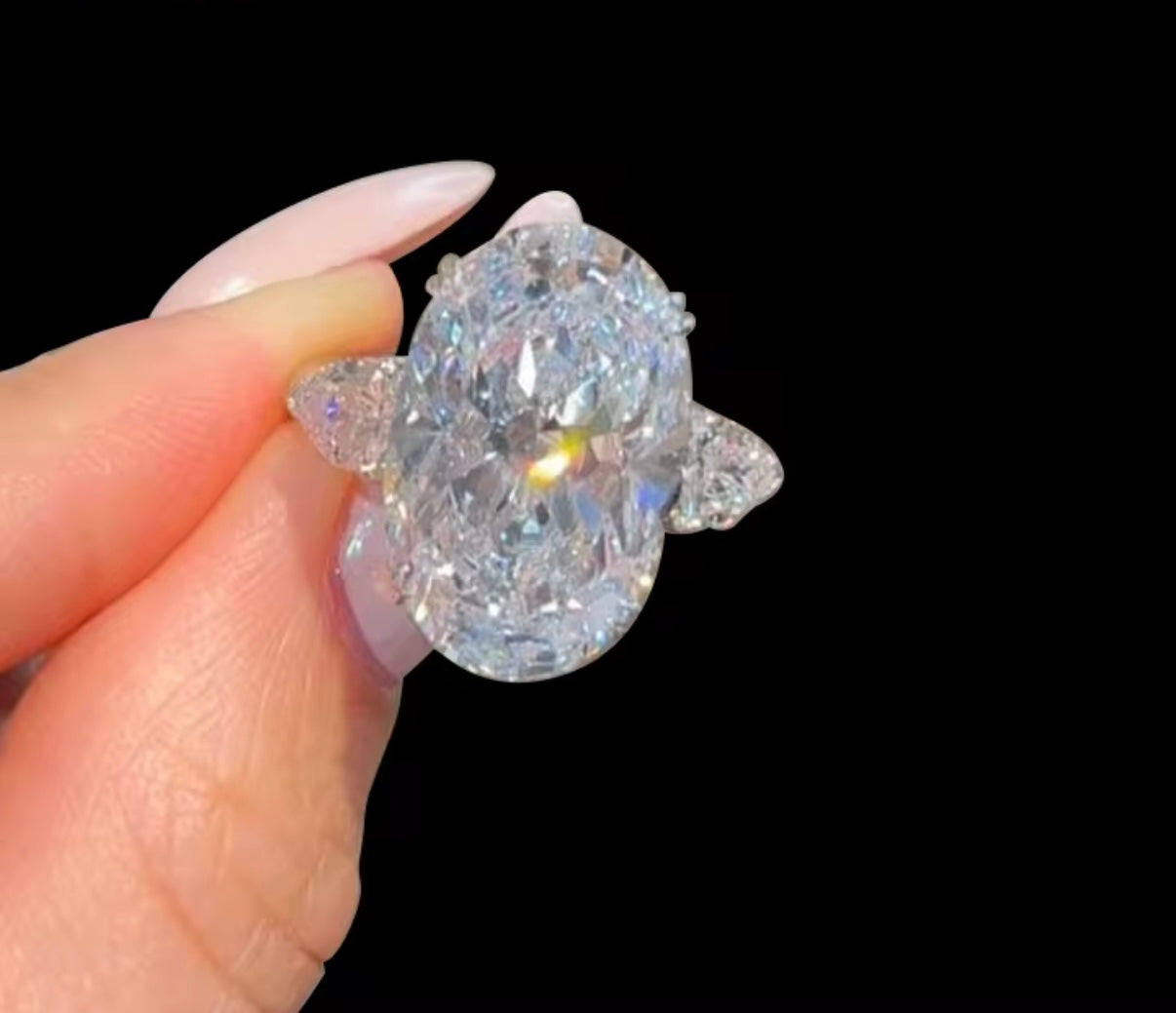 The “Tesoro Mio” 5.0CT 14k
