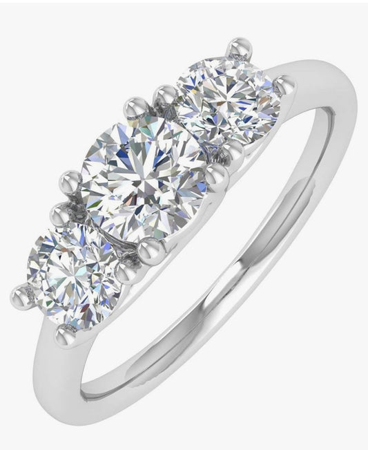 The “Triplicarsi” White 1.0CT 14k