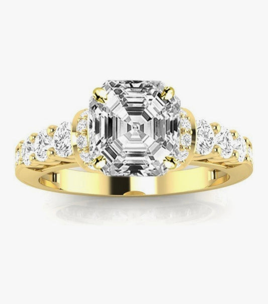 Sbalorditiva Diamond Gold Ring with Center Stone